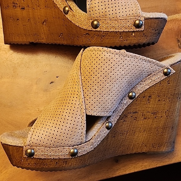 Sbicca wedge Declan sandal new size 8 natural suede - Picture 3 of 9